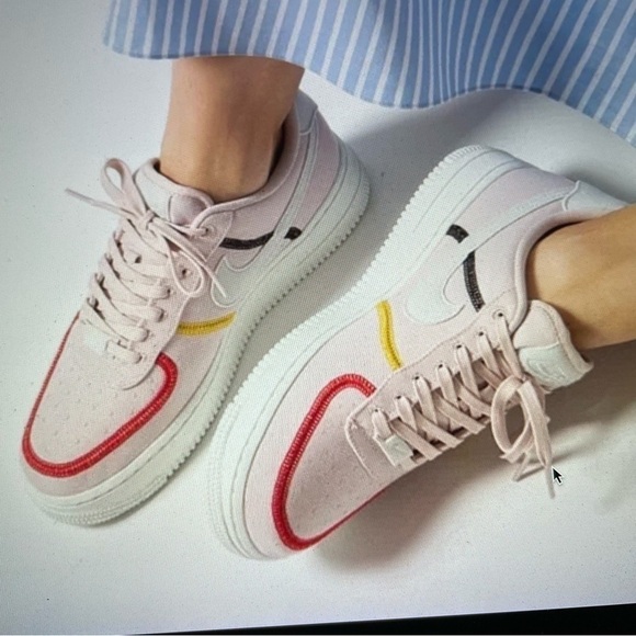 Nike Air Force One shoes’07 Women's 10.5 Low LX 'Stitched Canvas-siltstone Red - Picture 1 of 15
